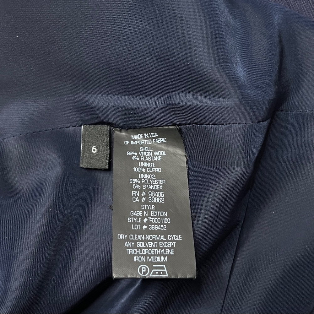 Theory virgin wool tailored single button navy bl… - image 6